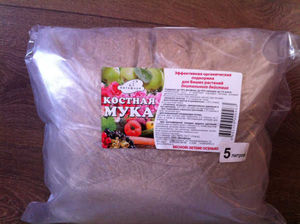 Подкормка костной мукой